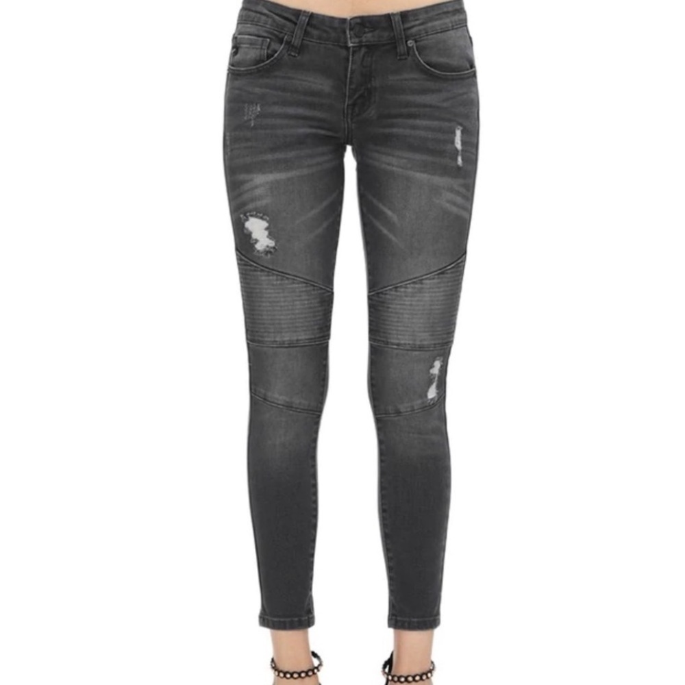 KanCan Size 7/27 Distressed Gray Mid Rise Ankle Skinny Denim Jeans Size NWOT